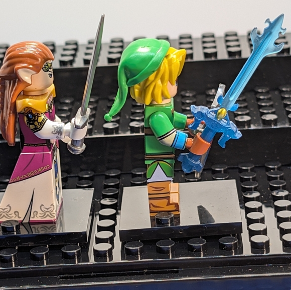 2 Minifigures-Legend of Zelda Nintendo Building Block Toy Video Game - Picture 6 of 8